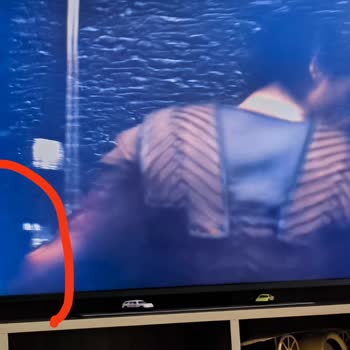 LG TV Köşelerindeki Beyazlama Sorunu