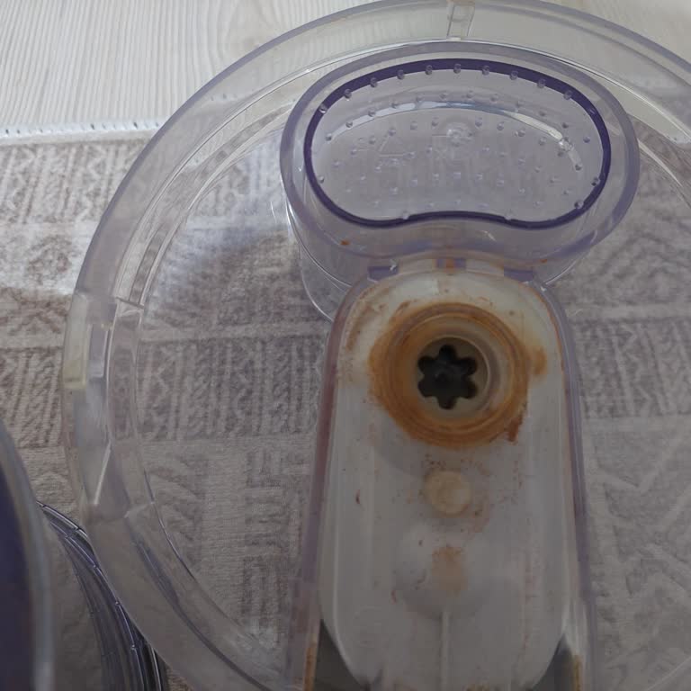 Karaca Blender Setinde Paslanma Sorunu