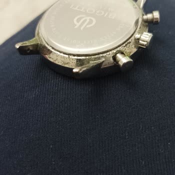 Bigotti Saatlerde Kalitesiz Kaplama Sorunu