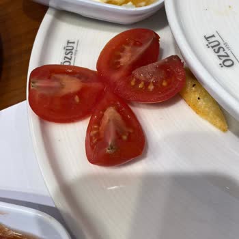 Hayal Kırıklığı Yaratan Kahvaltı Deneyimi