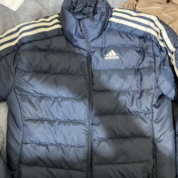 Adidas Montta Şok Edici Tüy Problemi