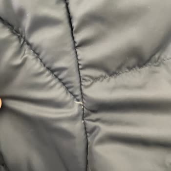 Adidas Montta Şok Edici Tüy Problemi