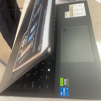 Hasarlı Ürün Ve Yetersiz Müşteri Hizmetleri