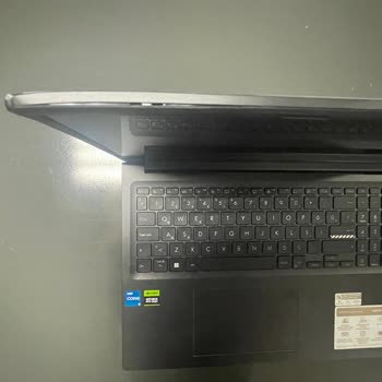 Hasarlı Ürün Ve Yetersiz Müşteri Hizmetleri