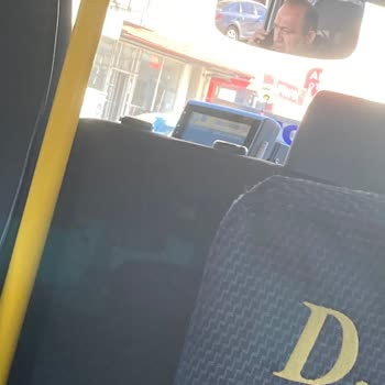 Dolmuş Şoförünün Tehlikeli Ve Saygısız Davranışları