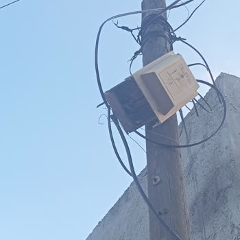 İnternet Sorunum Çözülemiyor: Kablolar Karmaşası