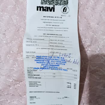 Mavi Jean'de Esneme Ve Diz İzi Sorunu