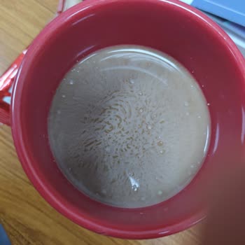 Nescafe 3'ü 1 Arada'nın Yağlı Ve Kötü Tadı