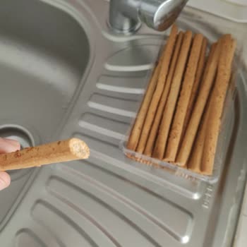 Ülker Ürününde Şok Edici Yabancı Madde!