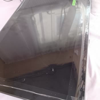 Hasarlı Ürün Ve Yetersiz Müşteri Hizmetleri Deneyimi