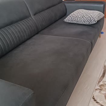 Deforme Ve Renk Değişimi Olan Oturma Grubu İadesi