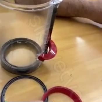 Dyson Kırmızı Lastik Kendi Kendine Atması!
