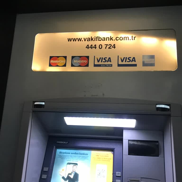 ATM'de Alıkonulan Para Ve Yetersiz Müşteri Hizmeti