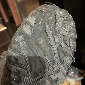 Scooter Ayakkabıların Tabanları Hızla Dağılıyor