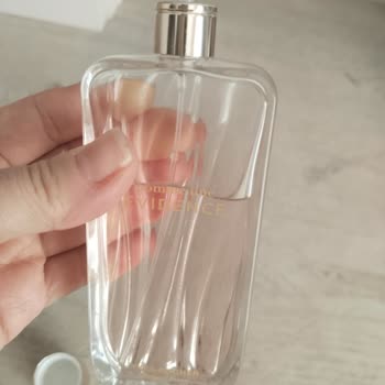 Parfümün Fıs Fıs Kısmı Ve Kapak Sorunu