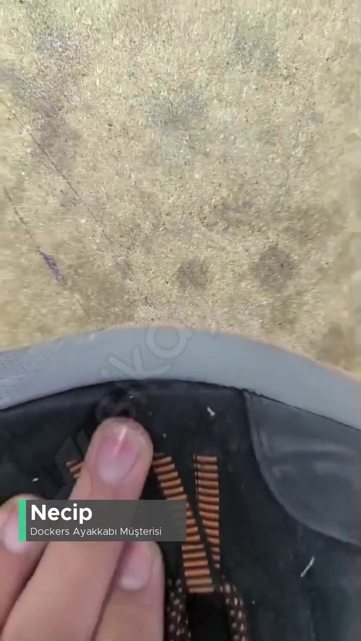 Dockers Ayakkabıda Açılma Yırtılma Var! videonun kapak resmi