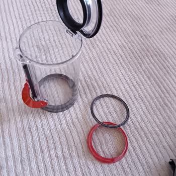 Dayson V15 Süpürge Toz Haznesi Sorunu