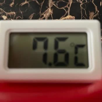 Bosch KGN86AID2N Refrigerator Not Cooling Properly – Temperature Issue