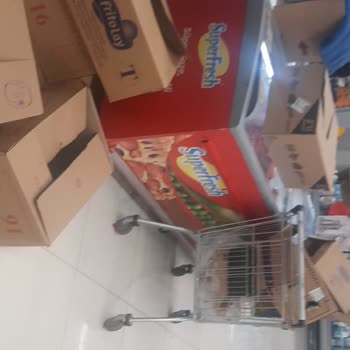 Snowy Market'te Kaos Ve Memnuniyetsizlik