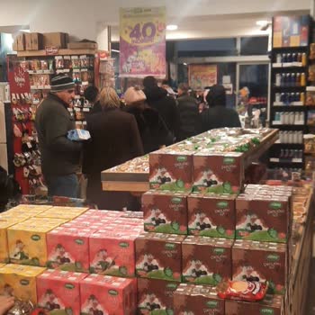 Snowy Market'te Kaos Ve Memnuniyetsizlik