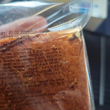 Yemek Paketinde Plastik Parçaları Şoku