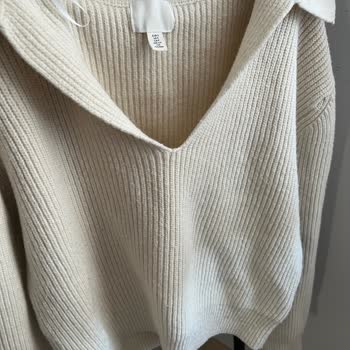 1300 Liralık Kazak İlk Giymede Tüylendi