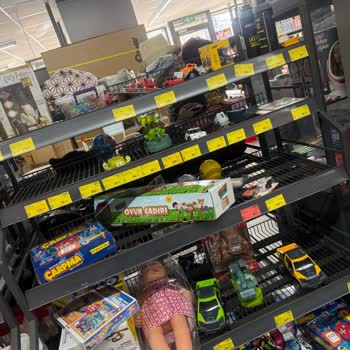 Kullanılmış Ürünü Yeniden Satışa Koyan Mağaza