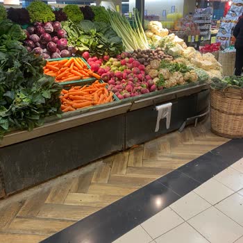 Batışehir Onur Market Şubesi'nin Temizlik Sorunu