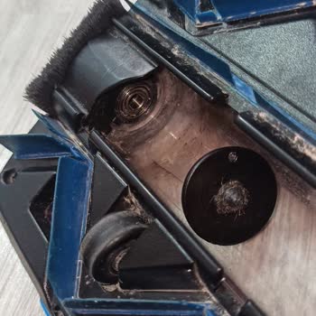 Philips Ev Aletleri XC7043/01 Speedpromax Dikey Süpürge Şikayeti