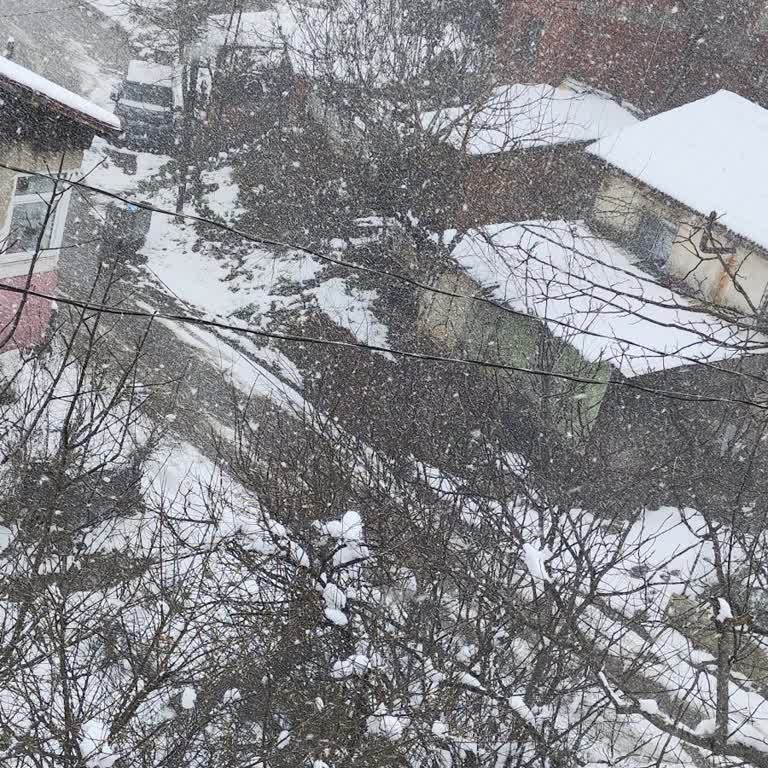 PTT Kargo Görevlisinin Teslimat Sorunu Ve Müşteri Mağduriyeti