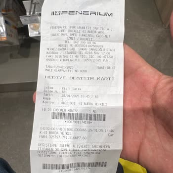 Fenerium'da Defolu Ürün Ve Tutarsız Müşteri Hizmeti