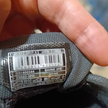 Lumberjack Ayakkabıda Beklenmedik Yırtık Sorunu