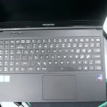 Monster Teknik Servisinde Ekran Çizik Sorunu Ve Çözüm Eksikliği