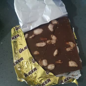 Bozuk Ürün Şoku: Ülker Çikolata Güven Sarsıyor