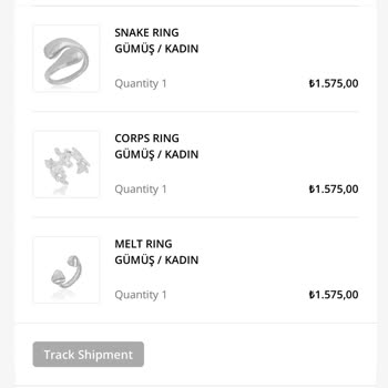 Kalitesiz Materyal: Yüzükler Gri İz Bırakıyor