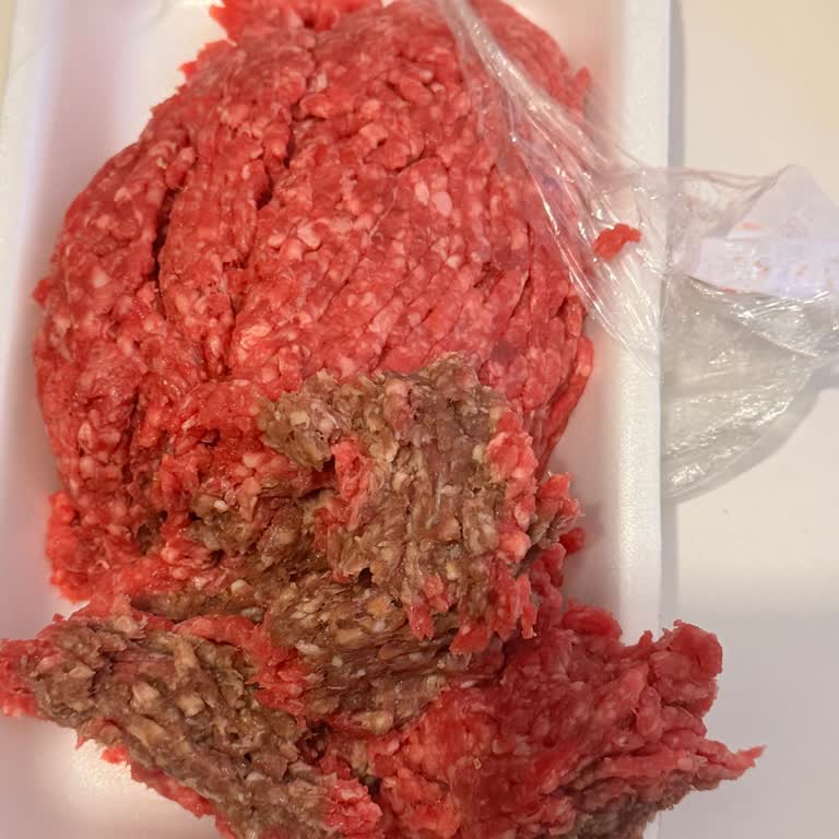 Kıymanın Renk Farklılığı Ve Güven Sorunu