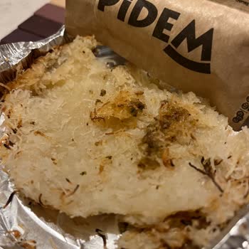 İstanbul Marina'da Pişmeyen Künefe Ve İlgisiz Hizmet