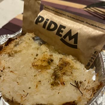 İstanbul Marina'da Pişmeyen Künefe Ve İlgisiz Hizmet