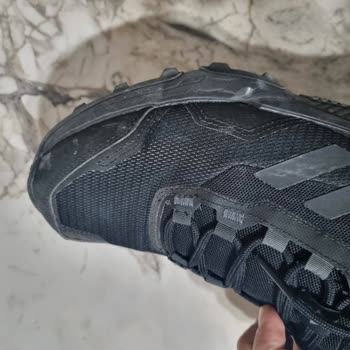 Trendyol Ve Adidas'tan Beklenmedik Ayakkabı Sorunu