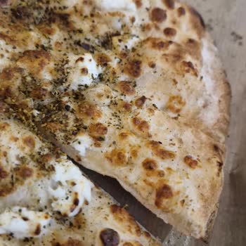 Dört Peynirli Pizza Hayal Kırıklığı