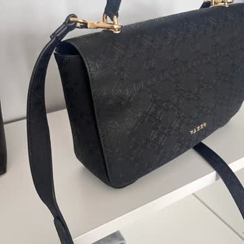 Vakko Çantasında Deformasyon Ve Müşteri Hizmetleri Sorunu