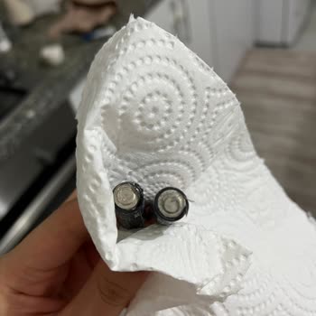 Patlayan Pil Tehlikesi: Güvenilir Marka Hayal Kırıklığı