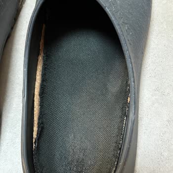 A101'den Aldığım Birkenstock Terlik 6 Ayda Deforme Oldu, Müşteri Hizmetleri Çözüm Sunmuyor