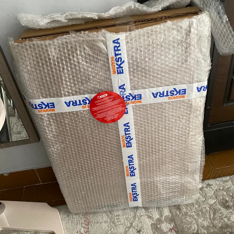 Migros Ekstra'dan Aldığım Sehpa Hayal Kırıklığı Yarattı