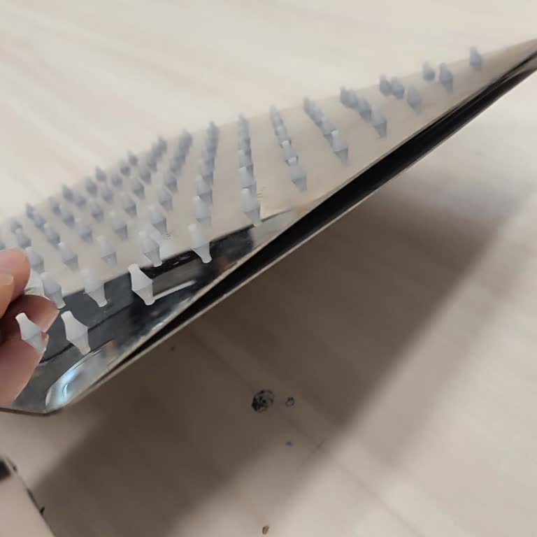 Patlayan Duş Başlığı Ve İlgisiz Hizmet