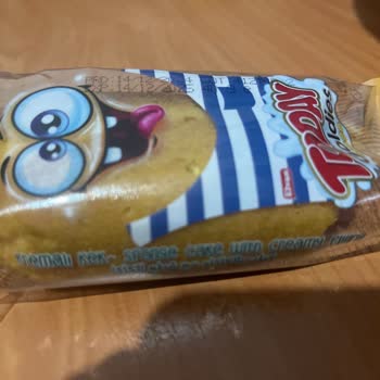 Eksik Ve Ezilmiş Kekler