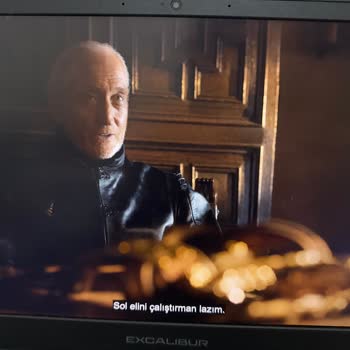 Altyazı Boyutu Ve Konumu İzleme Deneyimini Zorlaştırıyor