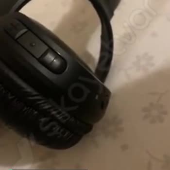 JBL Kulaklık Kırmızı Işık Yanıyor!