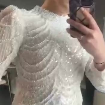 Vual Couture Asla Kiraladığım Ürünle Gelen Kıyafet Aynı Değildi
