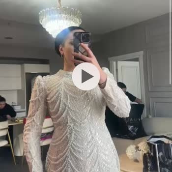 Vual Couture Asla Kiraladığım Ürünle Gelen Kıyafet Aynı Değildi
